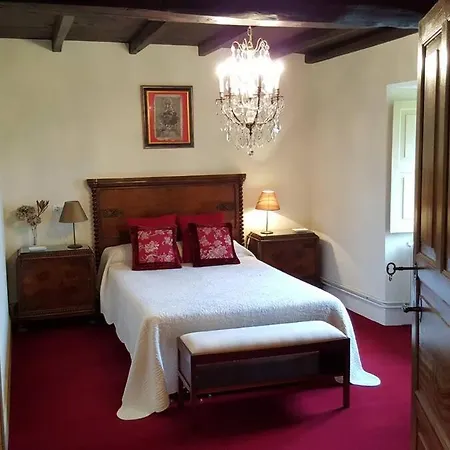 Шале Pazo Casa Solariega De Cervantes *