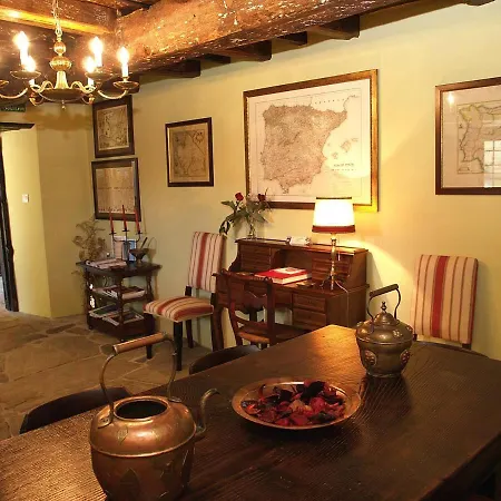 Casa Solariega De Cervantes シャレー *