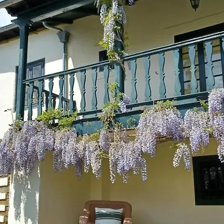 Шале Pazo Casa Solariega De Cervantes Сан-Роман